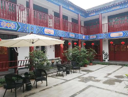 中式民宿四合院
